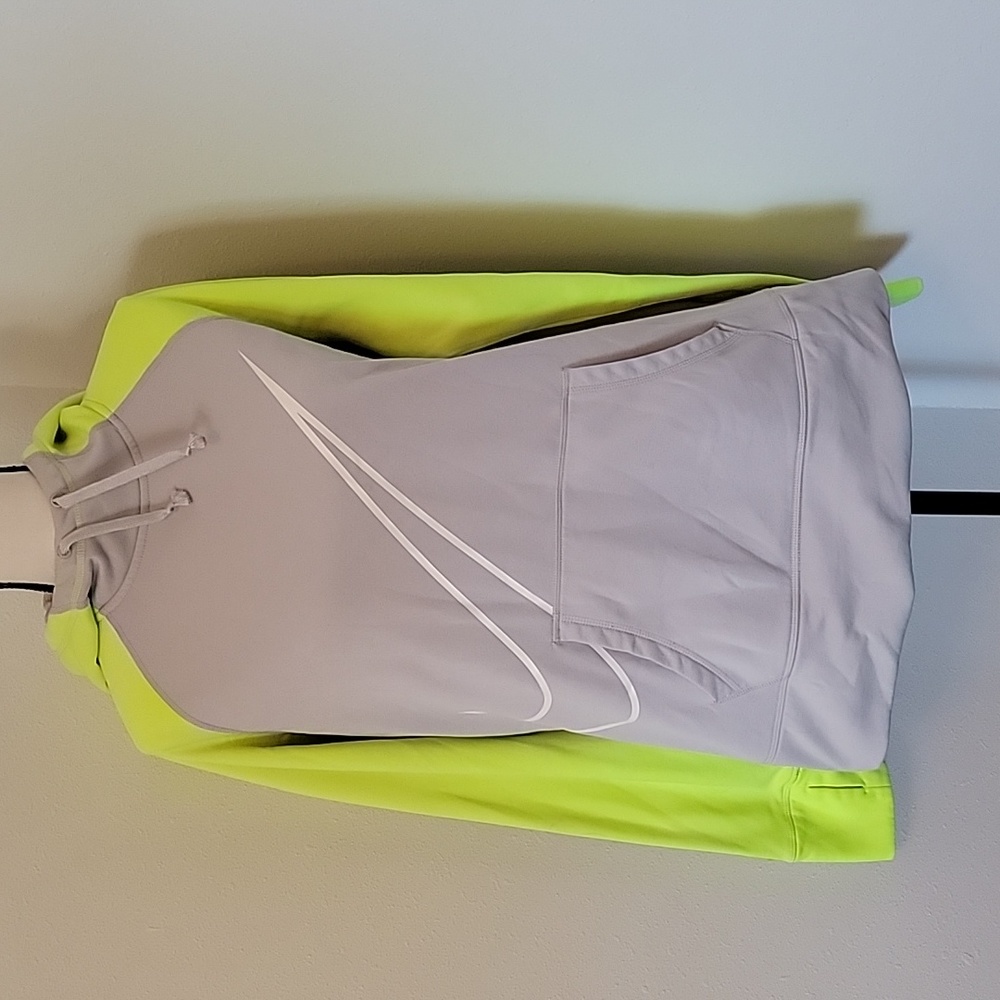 Nike hoodie